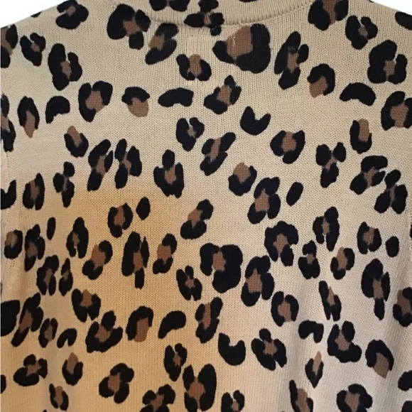 NWOT VS PINK LEOPARD CARDIGAN - Picture 11 of 13